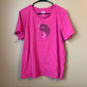 Life Is Good Crew Neck Shirt Pink Women XL Ying Yang Heart